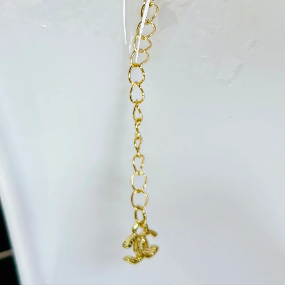 A-1FN-9: NECKLACE: Gold-Tone Monogram w/Rhinestone Pendant, NWOT